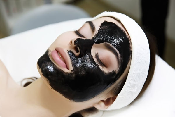 Carbon Facial